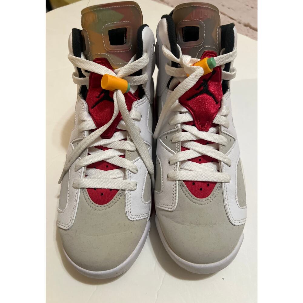 Air Jordan 6 Retro (GS) Sneakers with Original Box Youth Size 6Y